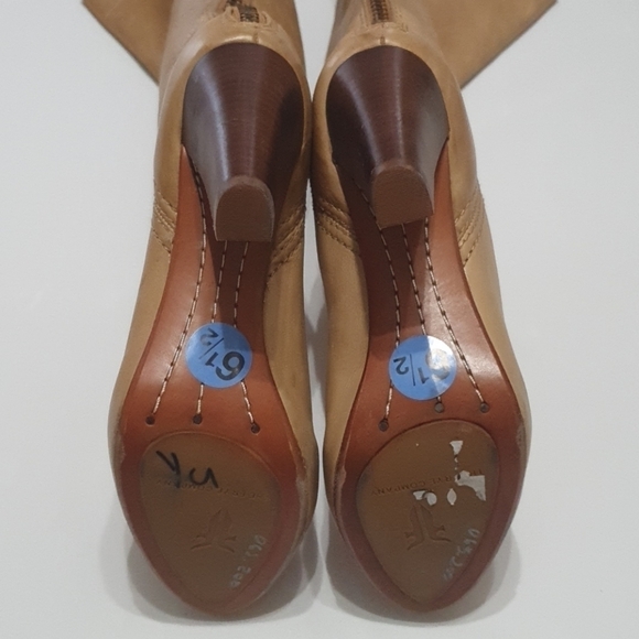 Frye Miranda Zip Back Putnam Ivory Boots - Picture 11 of 11